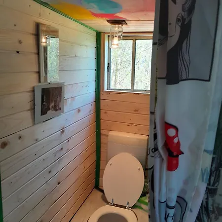 Tree House Ramona & Fairytale Wooden House By Ljubljana 4* גרוסופליה