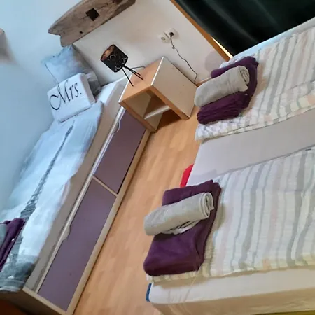 Konukevi Tree House Ramona & Fairytale Wooden House By Ljubljana Grosuplje