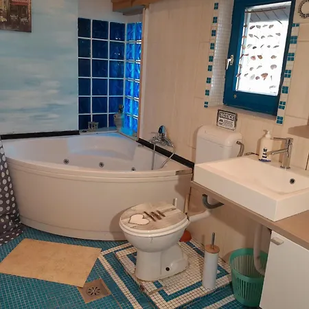 Tree House Ramona & Fairytale Wooden House By Ljubljana 4*