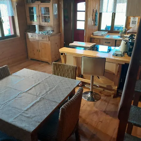 Konukevi Tree House Ramona & Fairytale Wooden House By Ljubljana Grosuplje