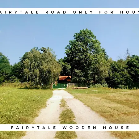 Konukevi Tree House Ramona & Fairytale Wooden House By Ljubljana 4*