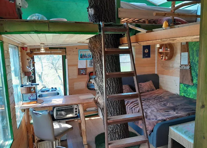 Guest house Tree House Ramona & Fairytale Wooden House By Ljubljana