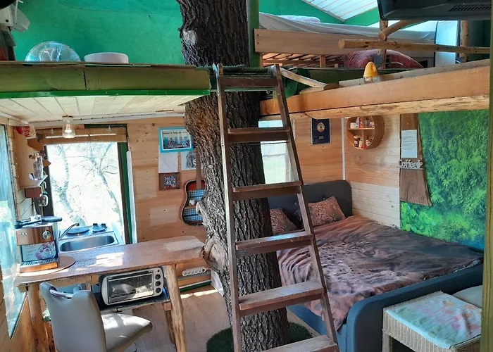 Tree House Ramona & Fairytale Wooden House By Ljubljana Gasthuis 4*