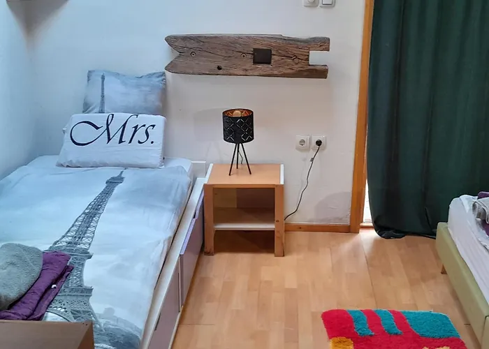 Tree House Ramona & Fairytale Wooden House By Ljubljana 4*