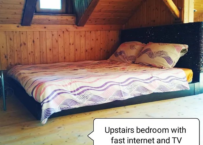 Tree House Ramona & Fairytale Wooden House By Ljubljana Guest house